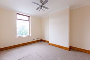 Bedroom- click for photo gallery